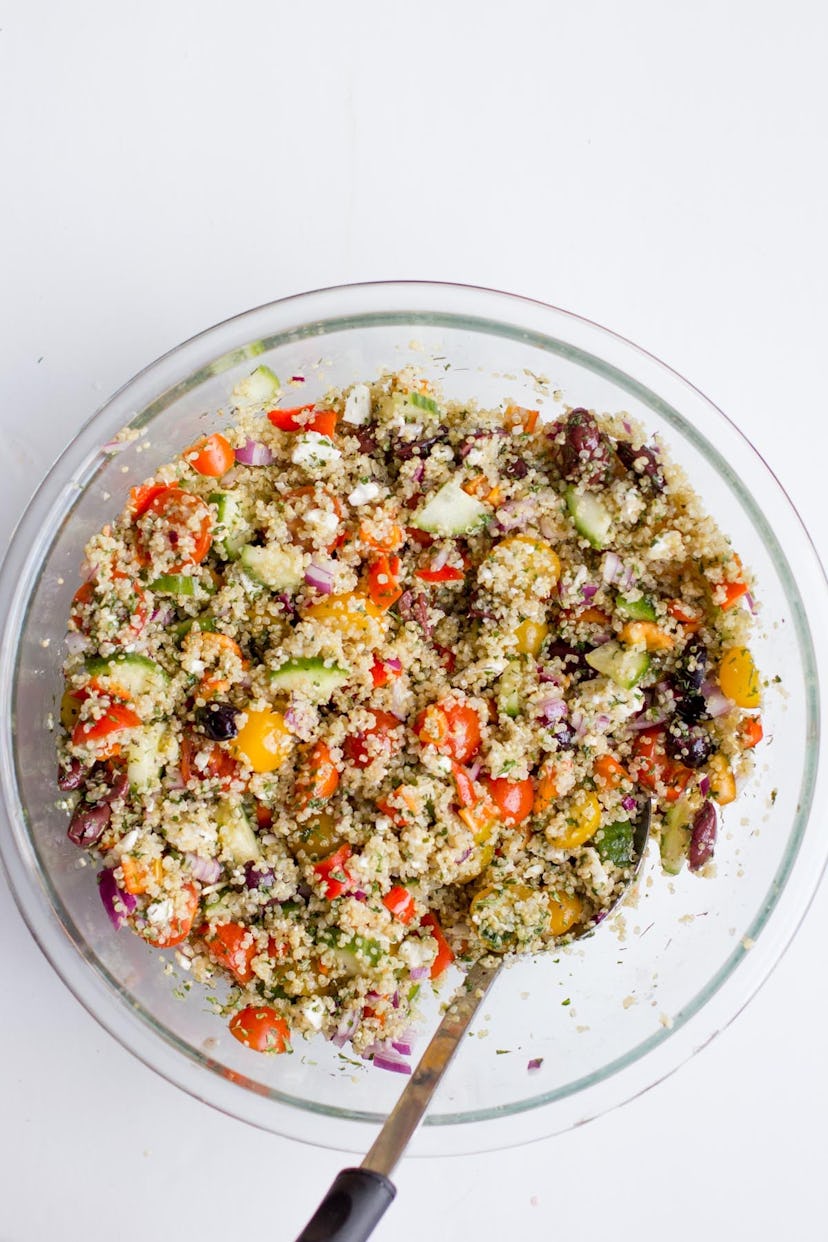 Cold Greek Quinoa Salad is an easy recipe for breastfeeding moms. 