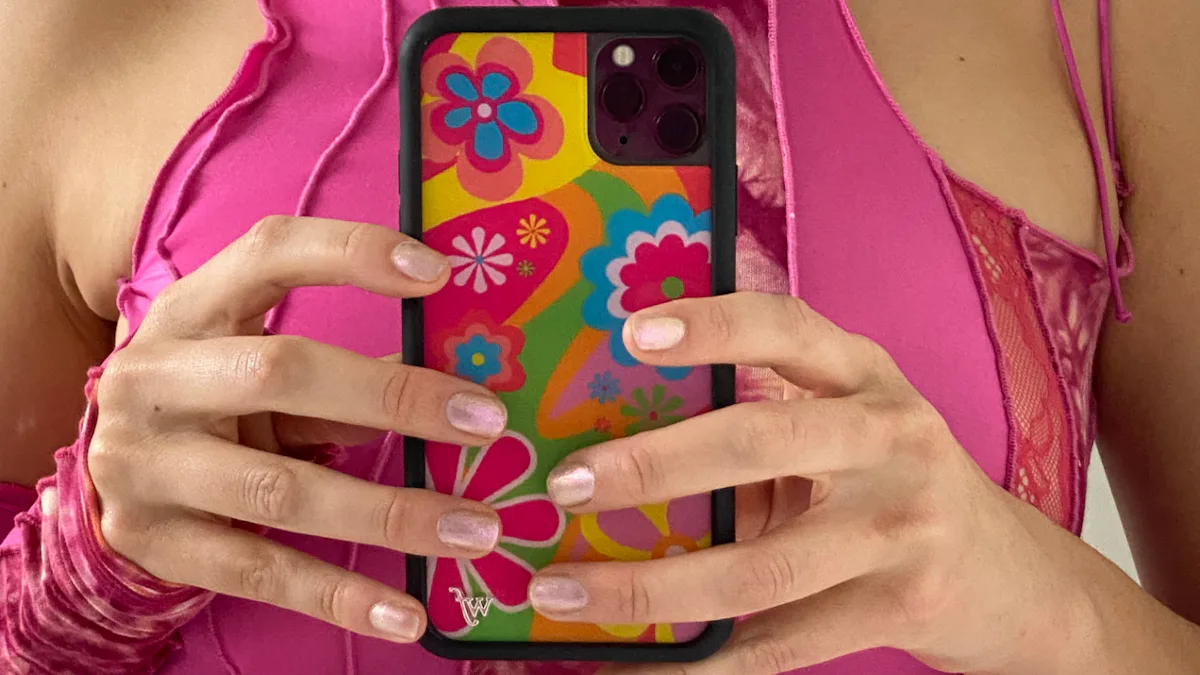 13 Stylish Phone Case Brands, Including Wildflower Cases, Casetify, & More 13 Stylish Phone Case Brands, Including Wildflower Cases, Casetify, & More