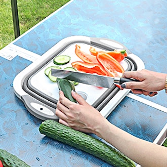 QiMH Collapsible Cutting Board with Colander