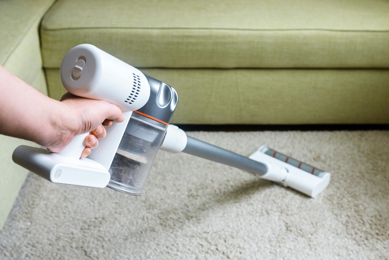 The Best Cordless Vacuums For Carpet