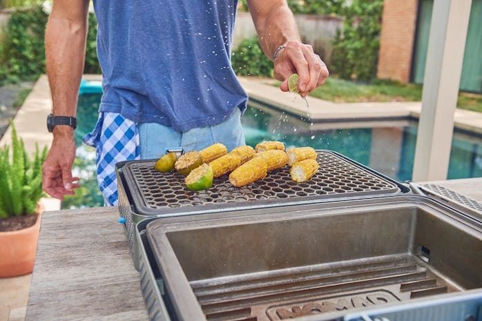 Corn on a Nomad Grill