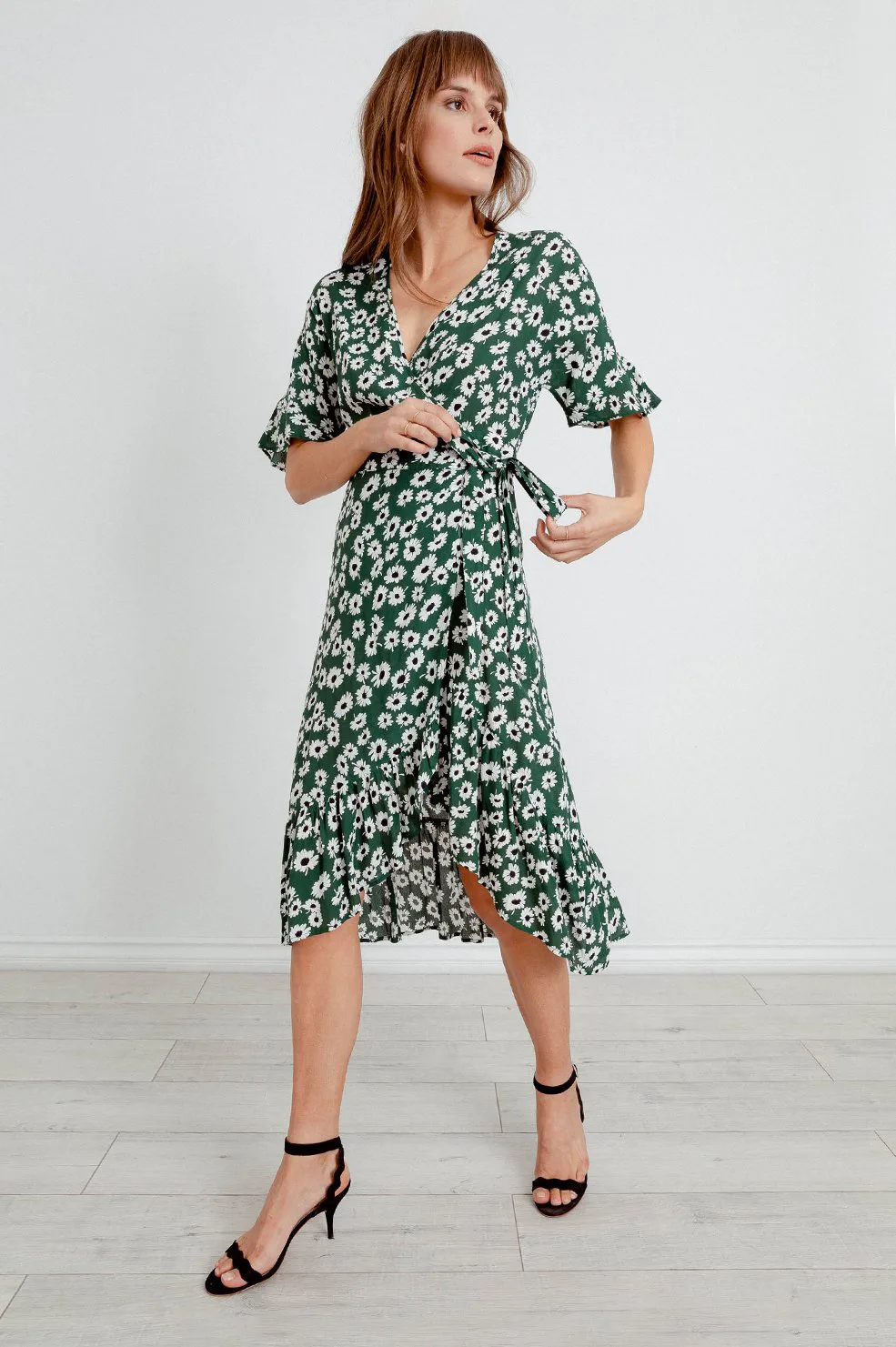 kate middleton green zara dress Kate Middleton dazzles in $13 Zara dress for Zoom meeting