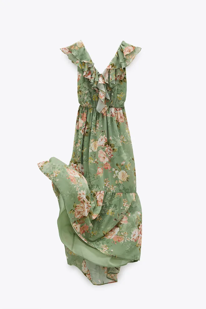 Kate Middleton's $13 Zara Dress Hits One Of Fall's Biggest Trends Kate Middleton's $13 Zara Dress Hits One Of Fall's Biggest Trends