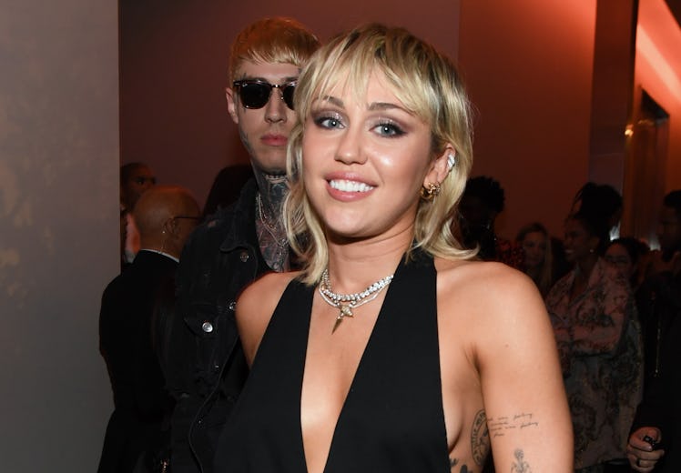 Miley Cyrus' Reaction To Kourtney Kardashian's "Wrecking Ball" Instagram Was Epic