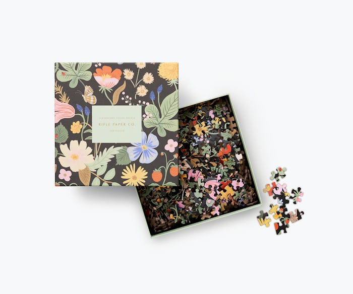 Garden pattern 500 piece jigsaw puzzle from Rifle Paper co