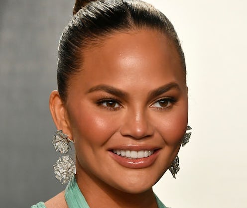 Chrissy Teigen on the red carpet