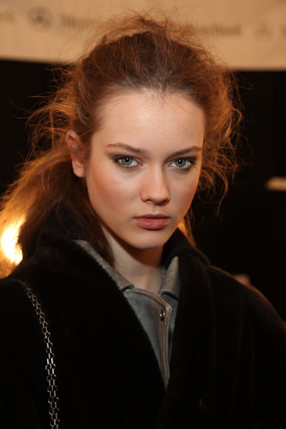 These 2010 Beauty Trends Began Backstage At Fashion Month — & Are Still ...