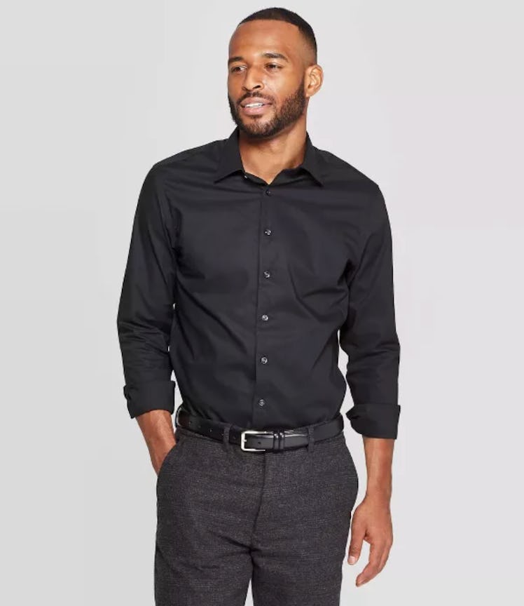 Goodfellow & Co Men's Standard Fit Long Sleeve Dress Button-Down Shirt