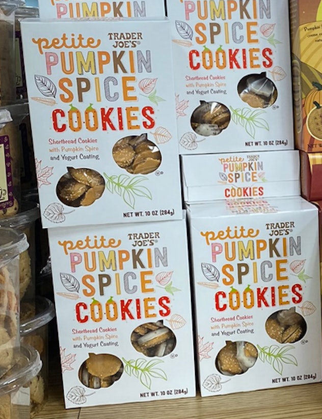 An image of a few boxes of petite pumpkin spice cookies.