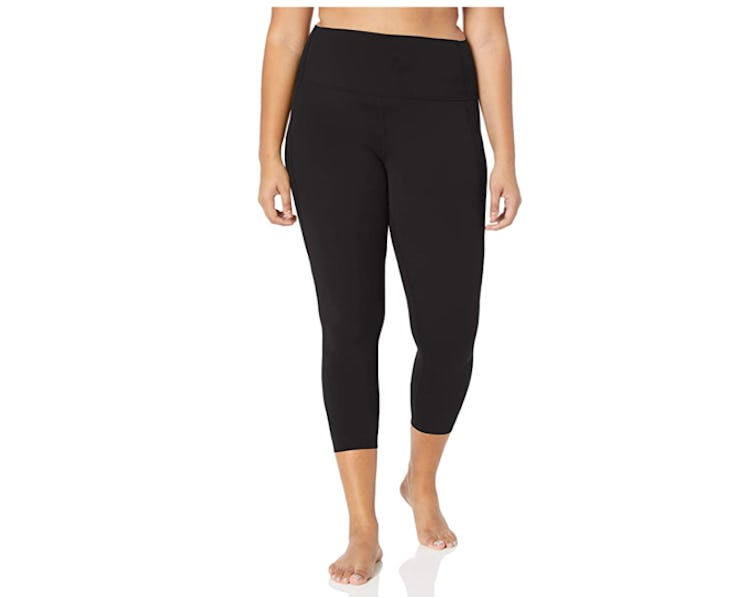 Core 10 Cropped Leggings