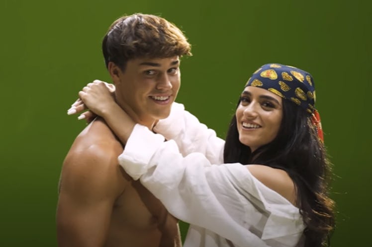 Dixie D'Amelio & Noah Beck Kissing In Her New "Be Happy" Video Is A Lot