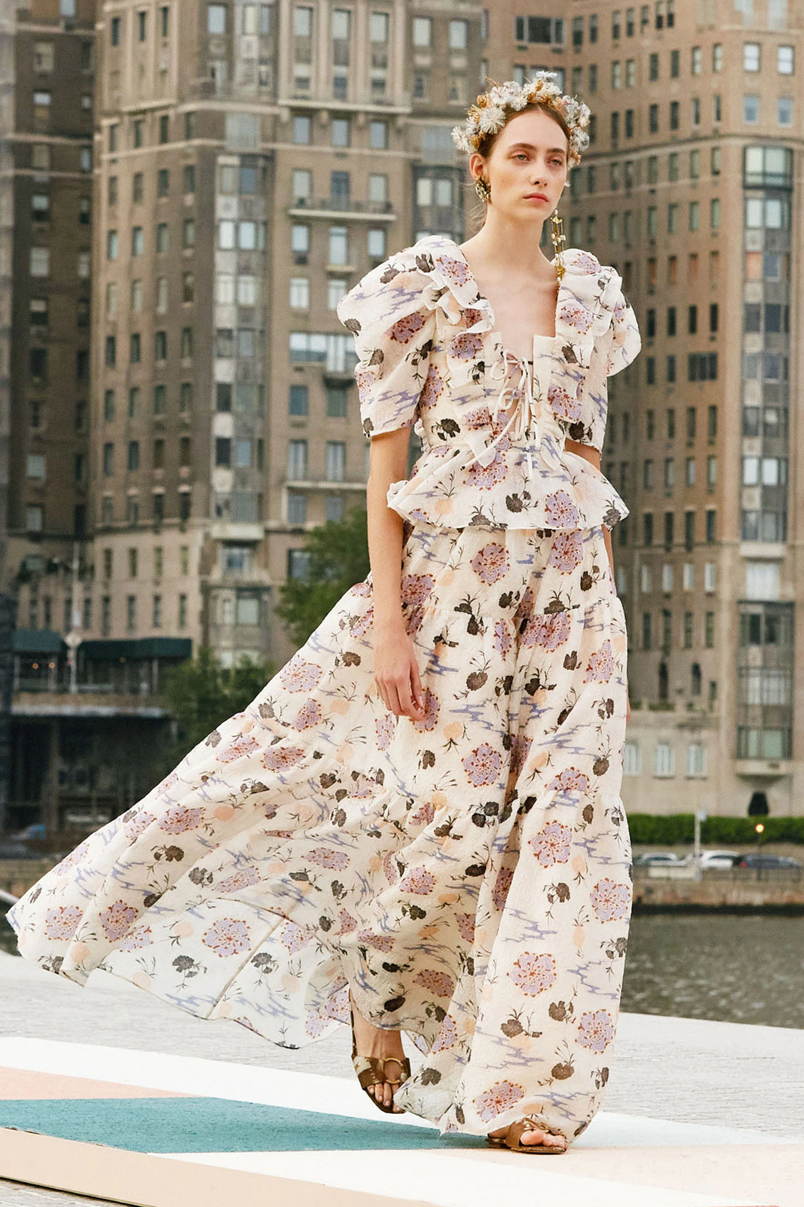 fashion aesthetic with flower crowns and rustic dresses Boho Chic Bridal Looks: Vintage Lace WEARABLE FLORAL FASHION WITH COLORFUL