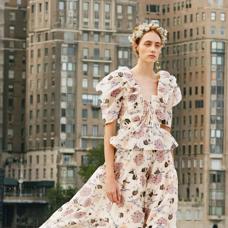 fashion aesthetic with flower crowns and rustic dresses Boho Chic Bridal Looks: Vintage Lace WEARABLE FLORAL FASHION WITH COLORFUL