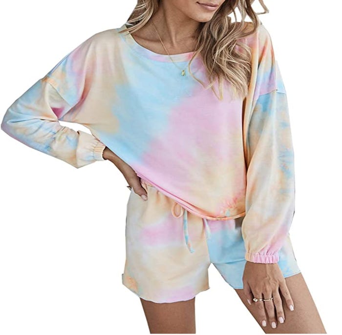 PRETTYGARDEN Women’s Tie Dye Tops With Shorts Lounge Set