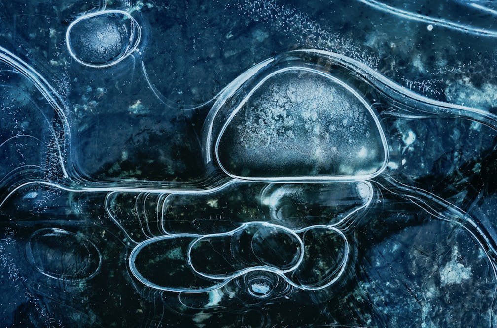 "Supercooled" Two-in-one Discovery Explains Bizarre Water Behavior