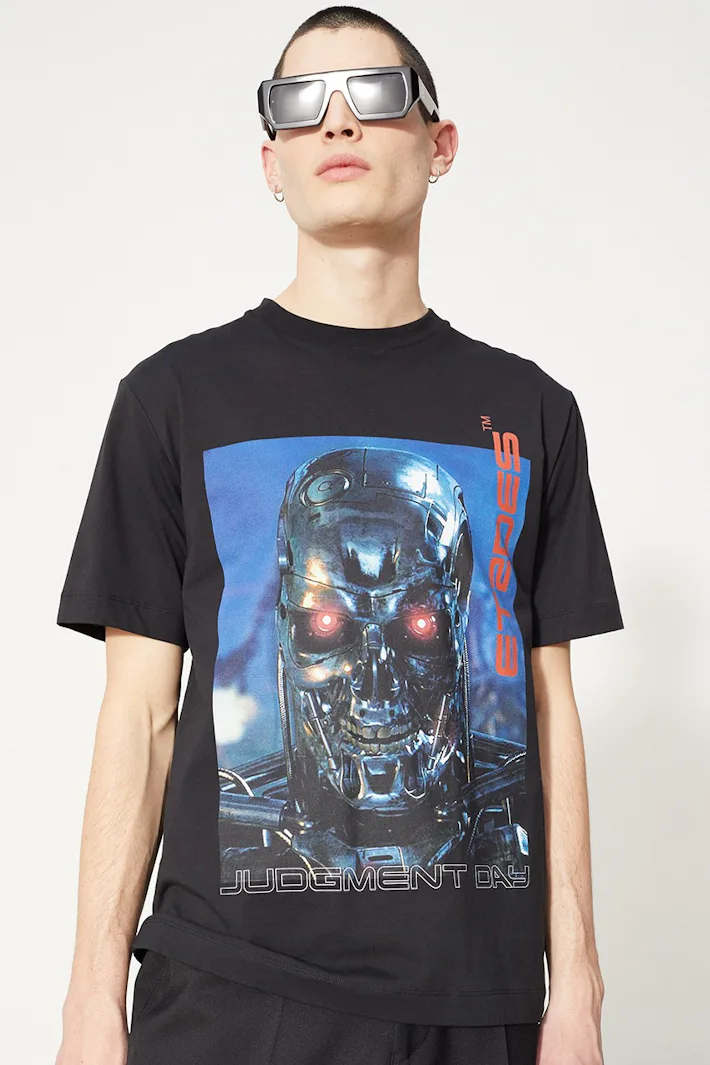 Études' 'Terminator 2' clothes are perfect for our current hellscape