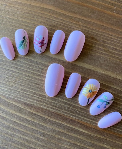 Truong hand painted the florals on Washington's nails.