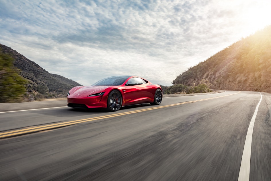 Tesla Roadster: supercar for test yet, Elon Musk reveals