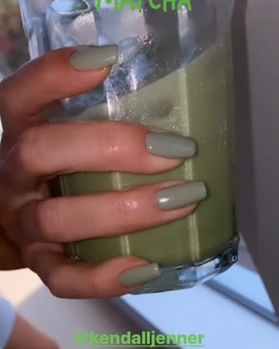 Kendall Jenner S Pastel Green Nails Are Proof That Matcha Should Be Your Next Go To Hue Kendall Jenner S Pastel Green Nails Are Proof That Matcha Should Be Your Next Go To Hue