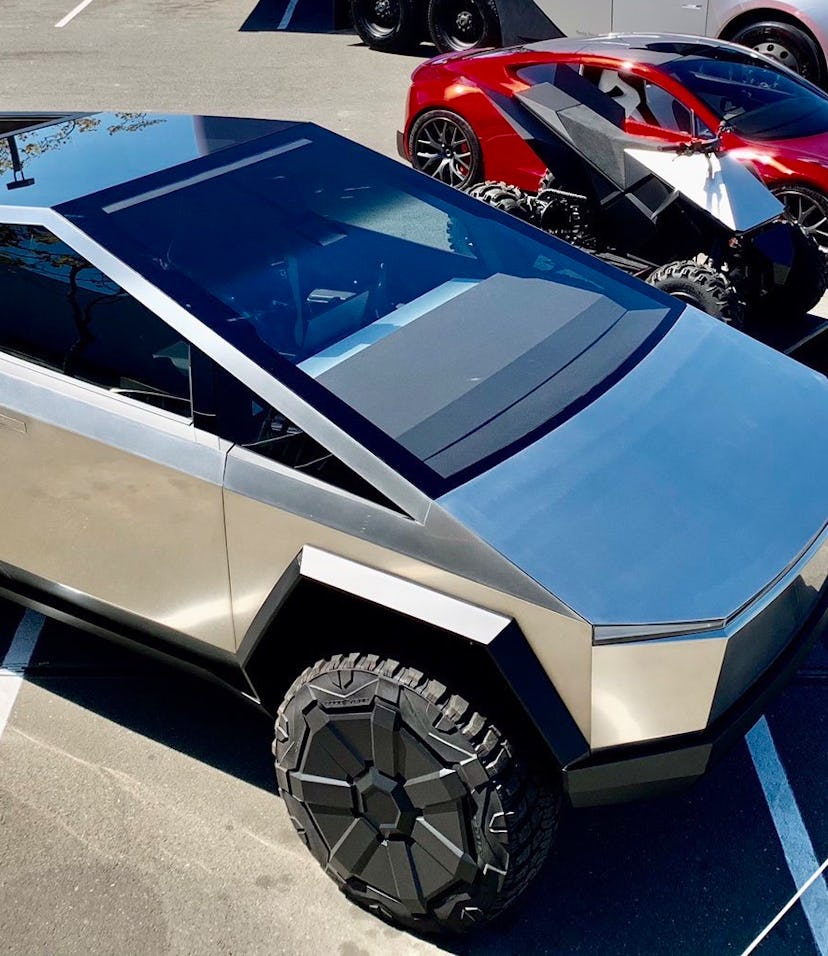 Tesla Cyberquad, Roadster and Cybertruck look stunning in rare public photo