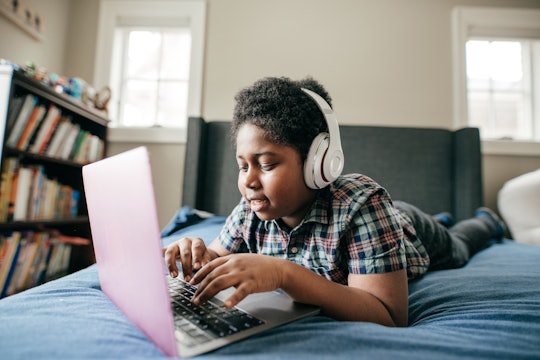 Your child's posture can be affected by remote learning, and it's something to think about for their...