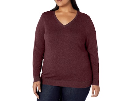 Amazon Essentials Plus-Size V-Neck Sweater
