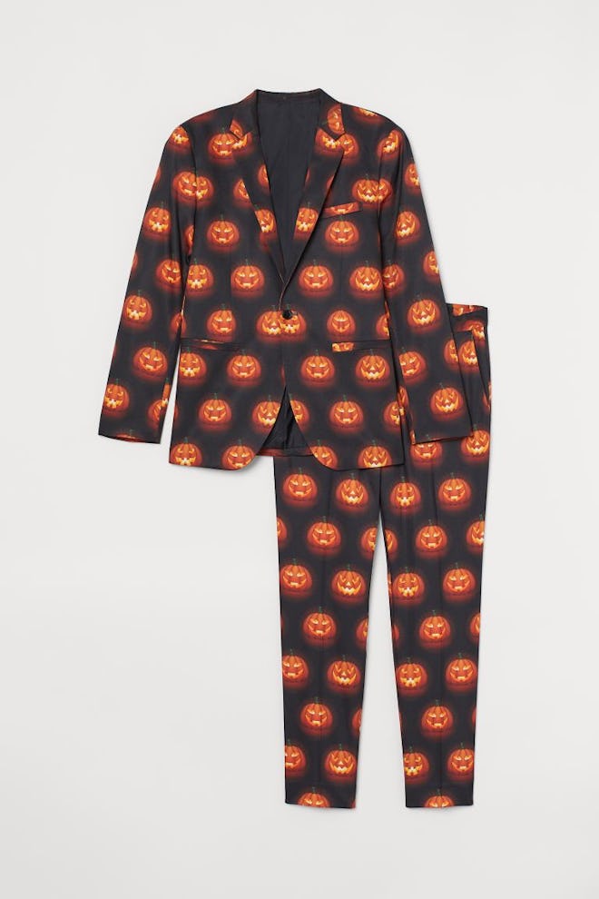 Patterned Suit in Black/Pumpkin Lanterns