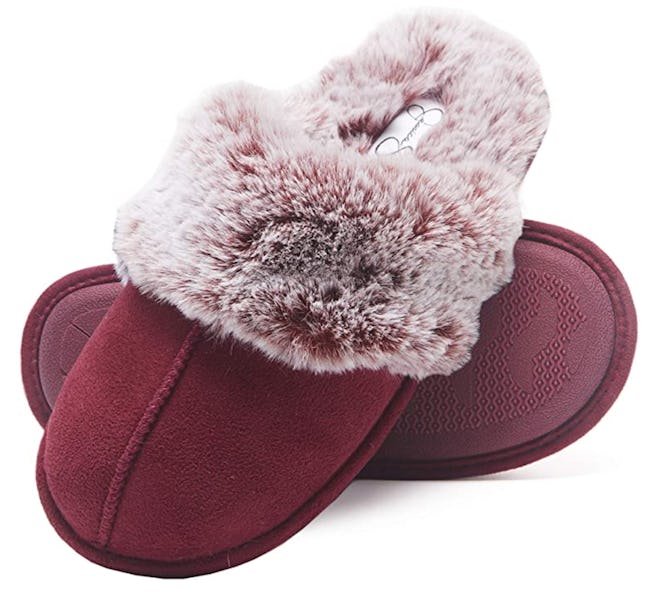 Jessica Simpson Comfy Faux Fur House Slipper