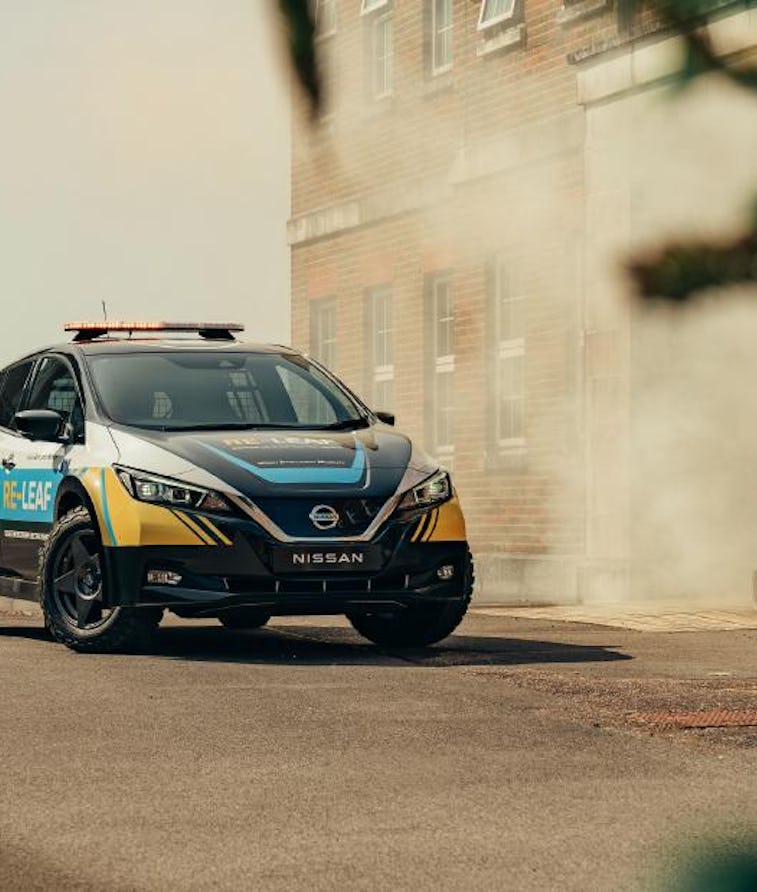 Nissan Re-Leaf relief EV