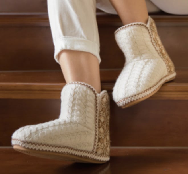 RockDove Cheyenne Cable Knit Bootie