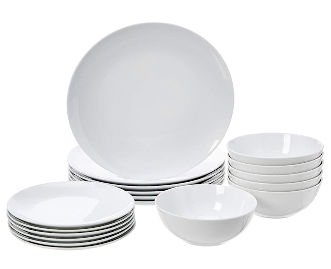 AmazonBasics Dinnerware Set (18-Piece Set)