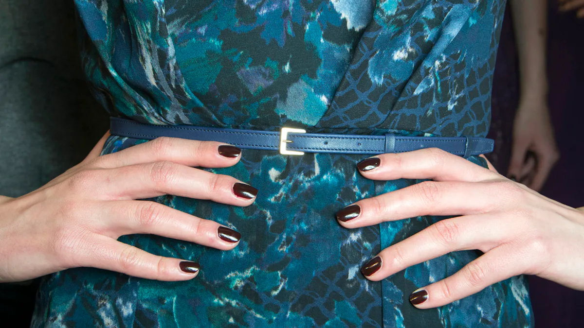 Chocolate Brown Nail Polish Is Turning Out To Be This Season's It-Shade Chocolate Brown Nail Polish Is Turning Out To Be This Season's It-Shade