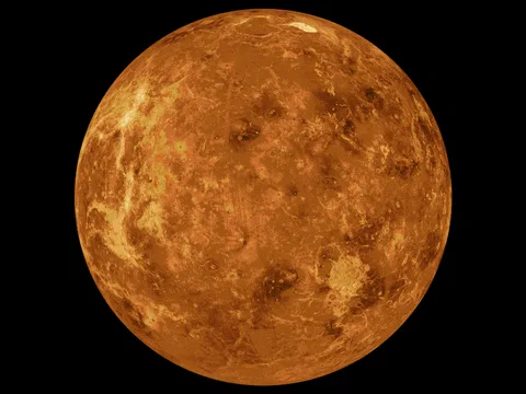 Is Venus a better candidate for human settlement than Mars?