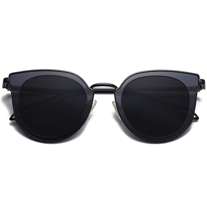 These cheap sunglasses for light-sensitive eyes feature dark polarized lenses, and come in a bunch o...