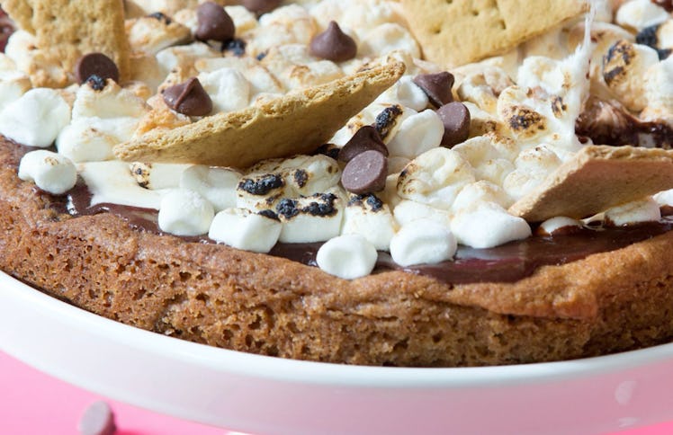 XL S'mores Cookie Pizza with Bake It With Mel