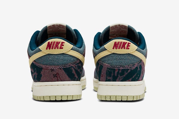 Nike Community Garden Dunk