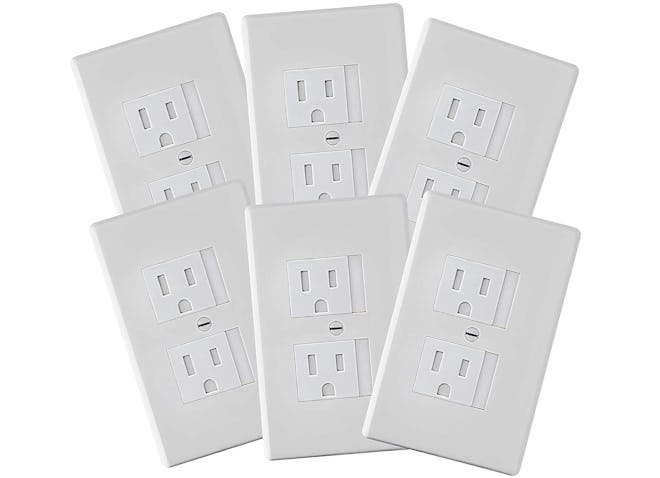 Safety Innovations Self-Closing Standard Outlet Covers (6-Pack)