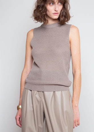 Sleeveless Knit Top In Ash