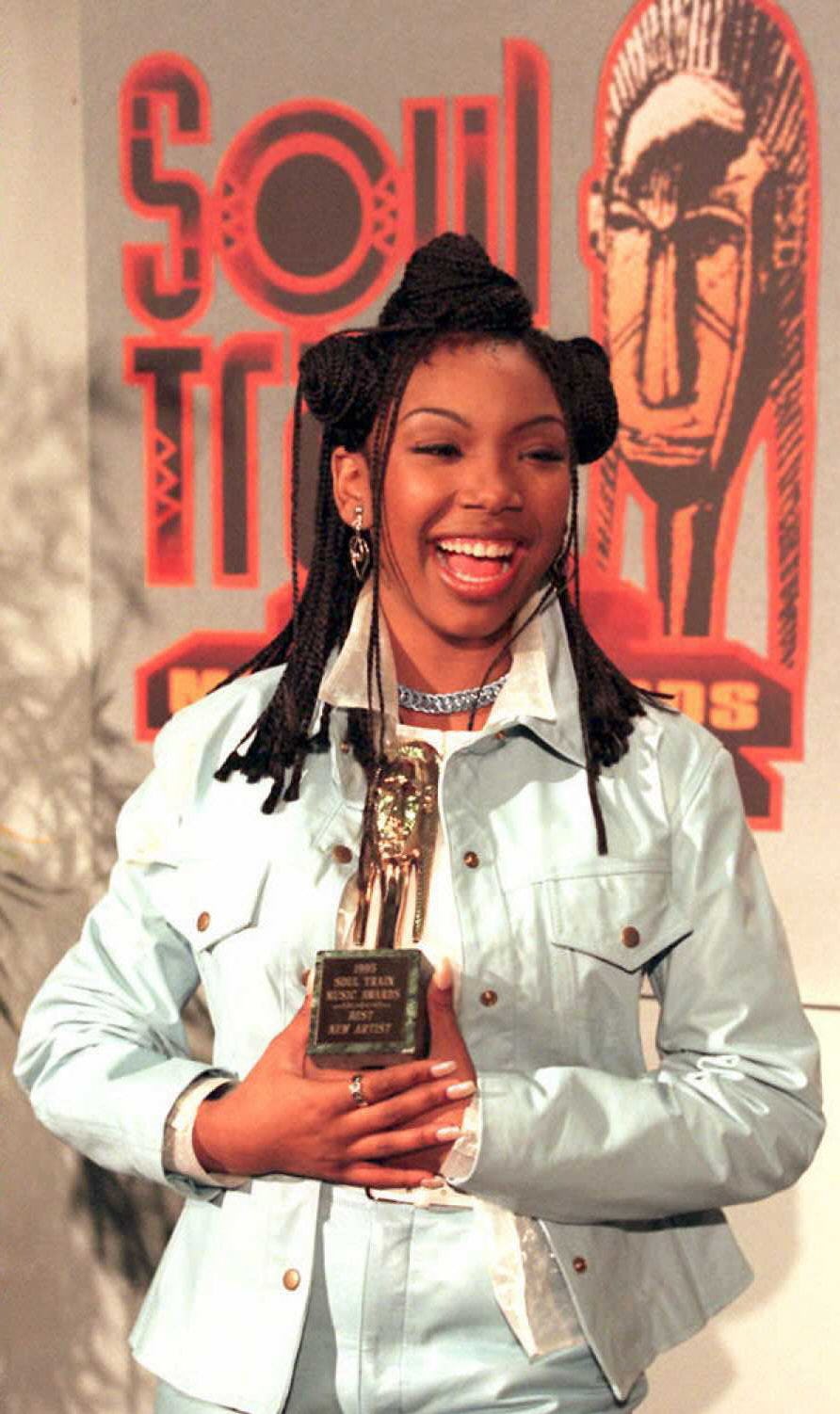 Brandy’s 11 Best Beauty Moments Of The ‘90s And ‘00s