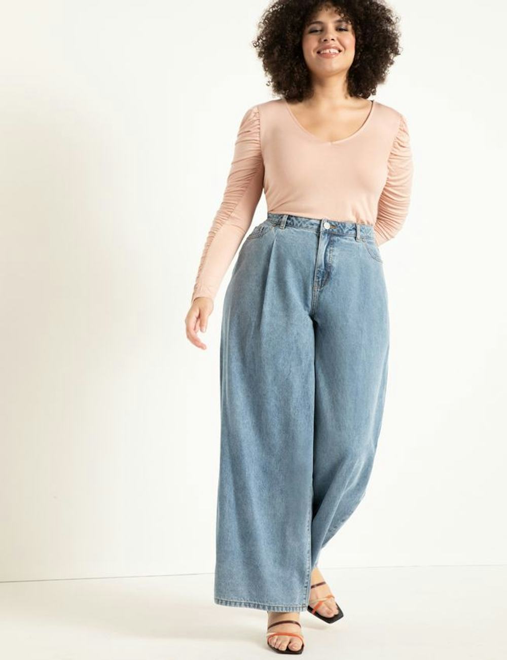The Baggy Jean Is The Next '90s Trend You Need In Your Spring Closet