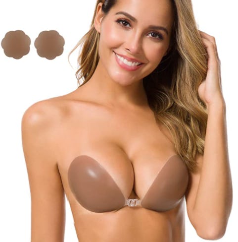 The 13 Best Bras For DD Cups