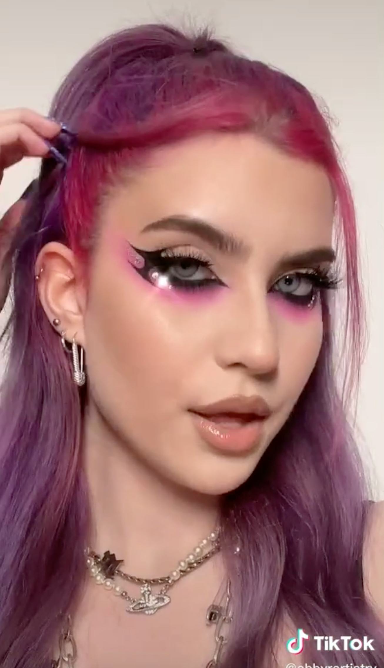 A New TikTok Trend Uses Makeup To Create Exaggerated UnderEye Bags