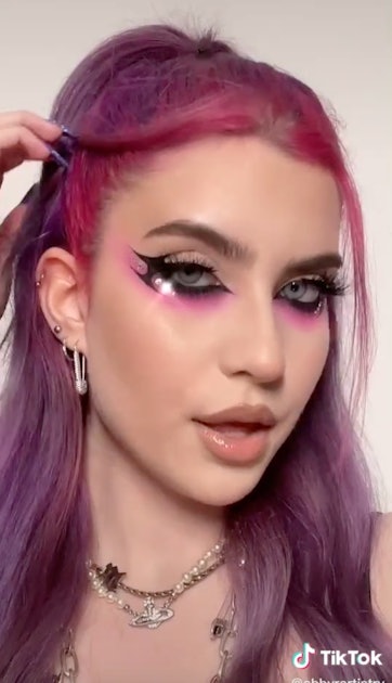 A New TikTok Trend Uses Makeup To Create Exaggerated UnderEye Bags