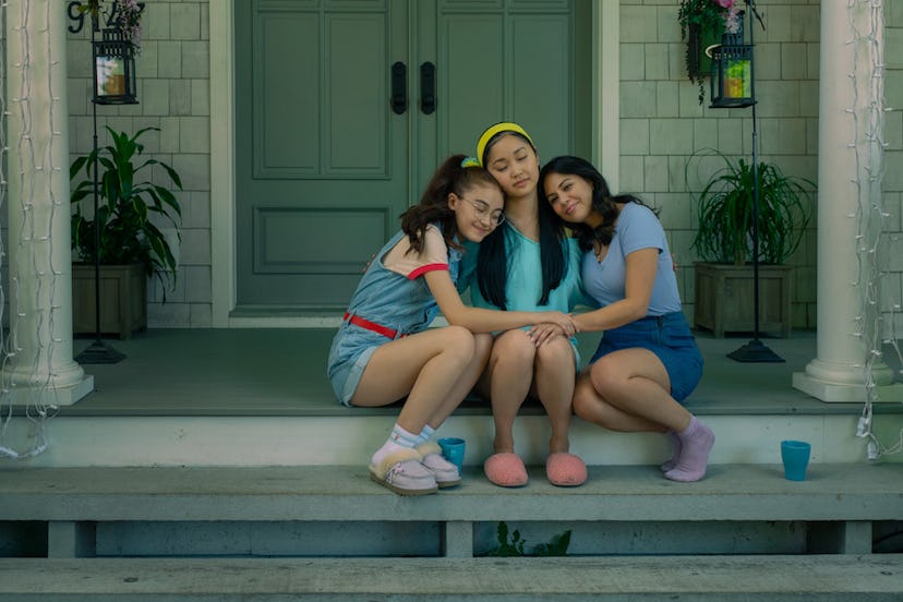 Lana Condor, Janel Parrish, and Anna Cathcart in 'To All the Boys 3'