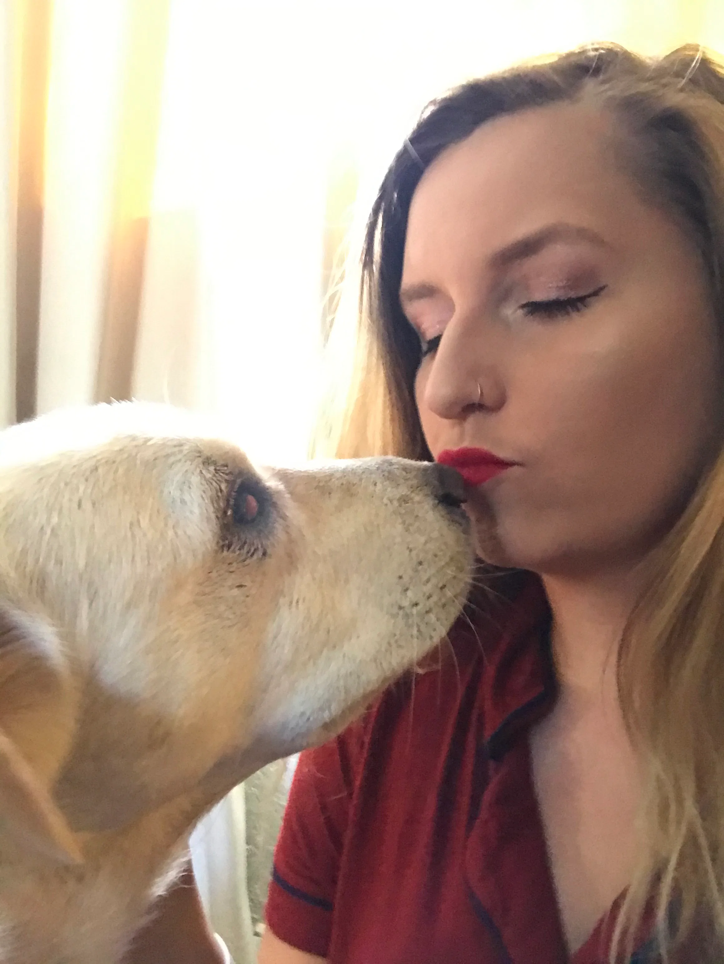 I Tried Alexandria Ocasio-Cortez's Signature Red Lip & I Totally Get ...