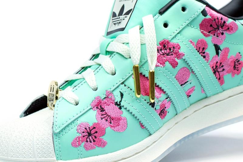 arizona tea adidas superstar