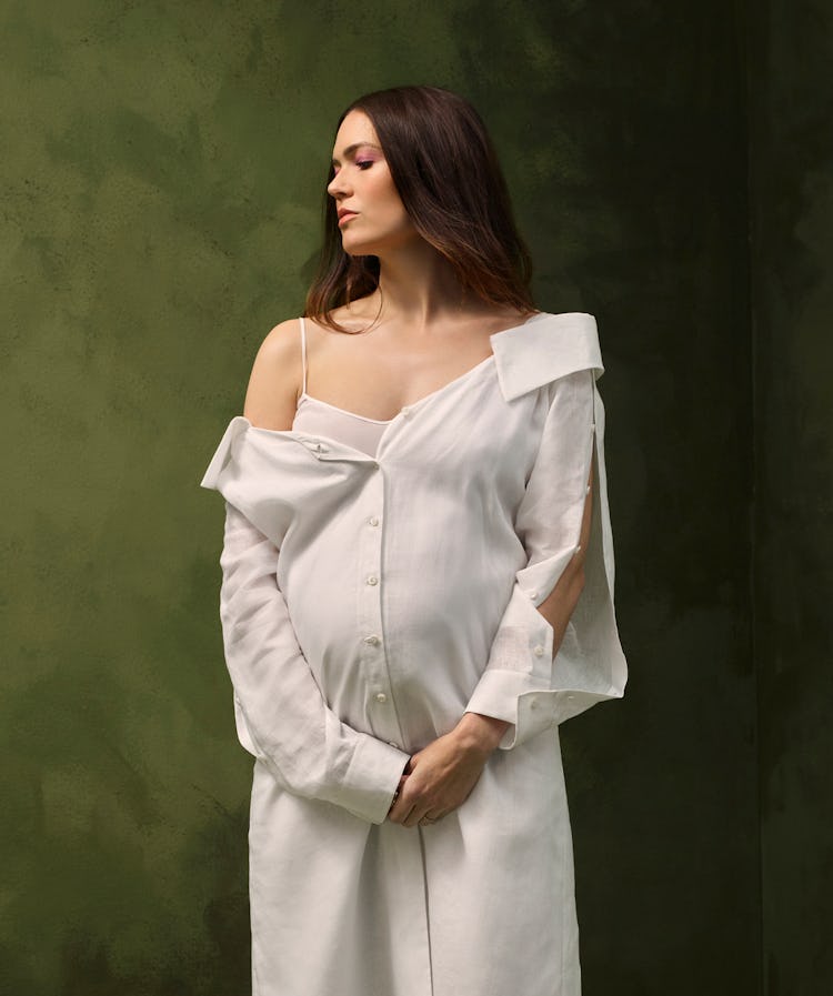 Pregnant Mandy Moore poses in a Fendi dress for Romper's cover.