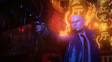 A screenshot from Hitman 3 with Agent 47 holding a gun