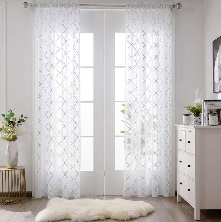 YJ YANJUN White and Silver Sheer Curtains 