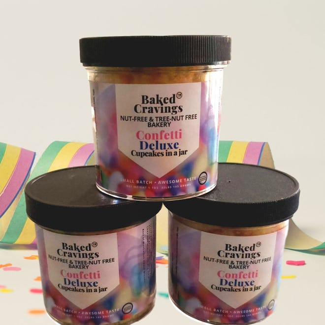 Confetti Deluxe Cupcake In A Jar